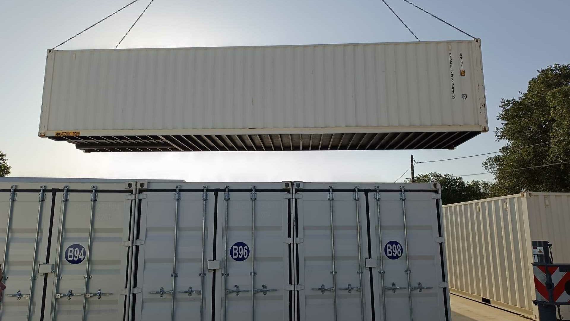 Self Stockage yH5BAEAAAAALAAAAAABAAEAAAIBRAA7