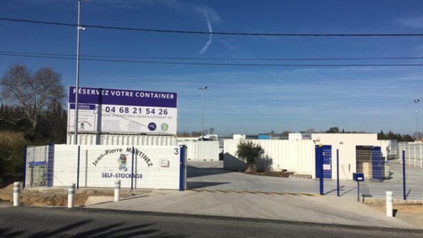 Self Stockage yH5BAEAAAAALAAAAAABAAEAAAIBRAA7